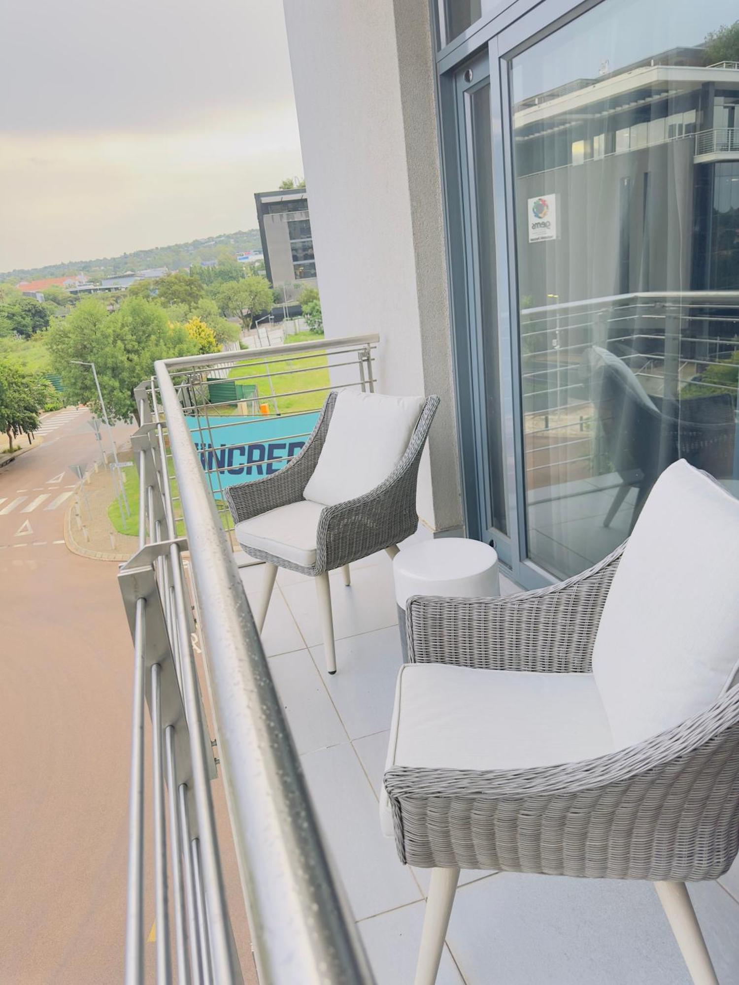 The Capital Trilogy Unit 205 Hotel Pretoria-Noord Exterior foto