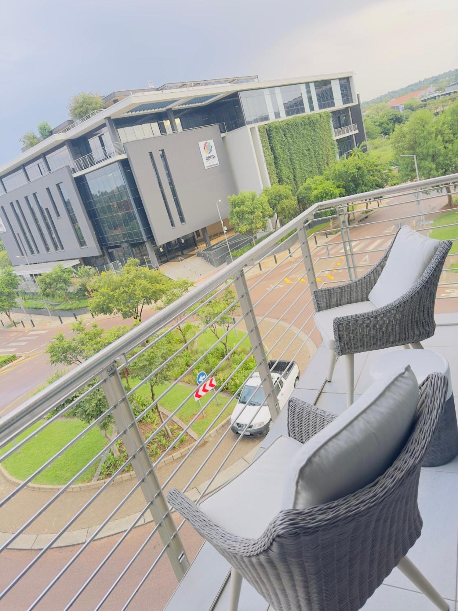 The Capital Trilogy Unit 205 Hotel Pretoria-Noord Exterior foto